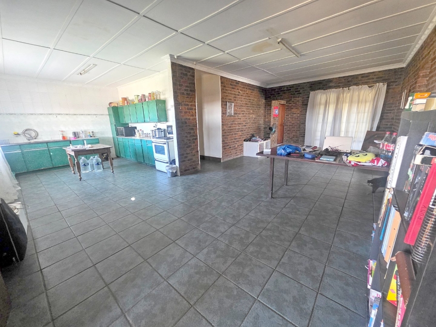 2 Bedroom Property for Sale in Oranjeville Free State